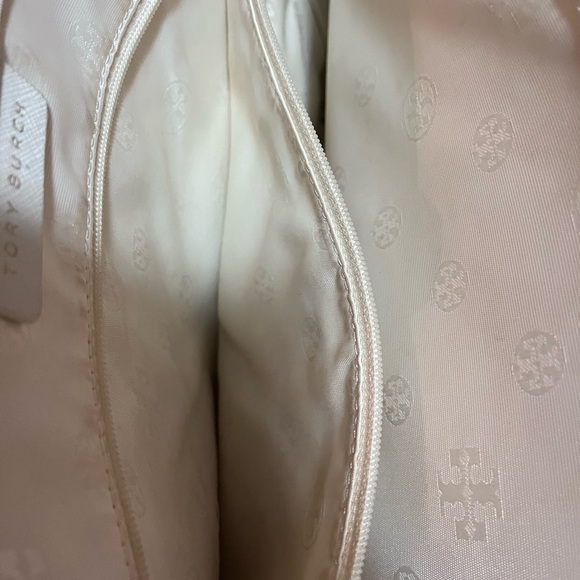 Tory Burch purse - Picture 10 of 13